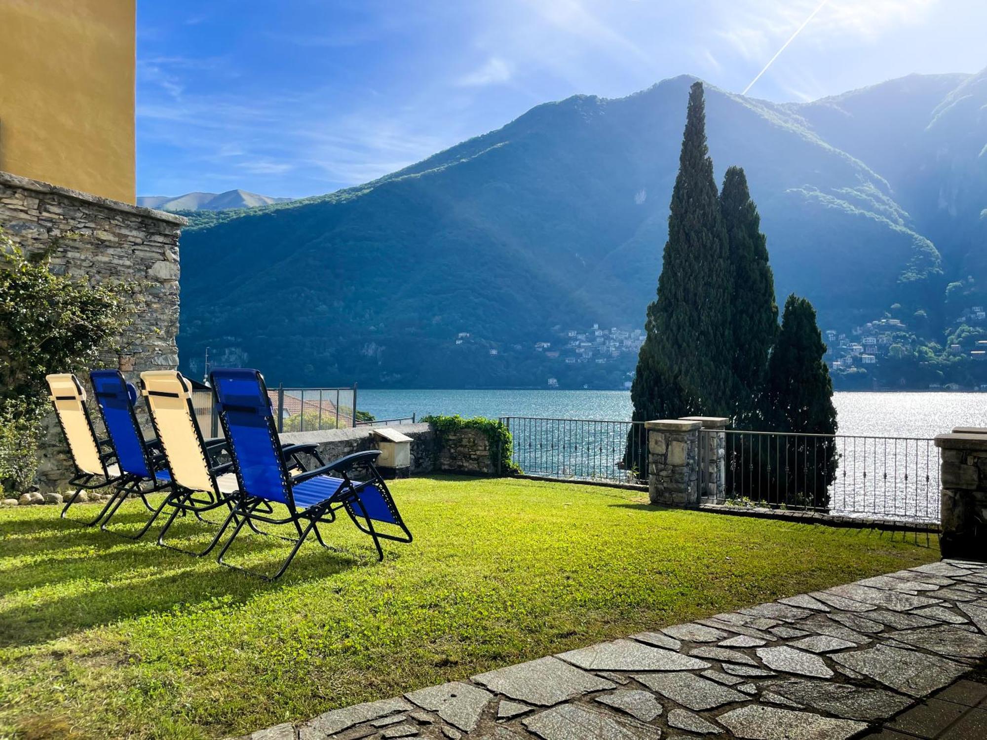 Villa Luminosa Laglio - Private Parking, Garden 外观 照片