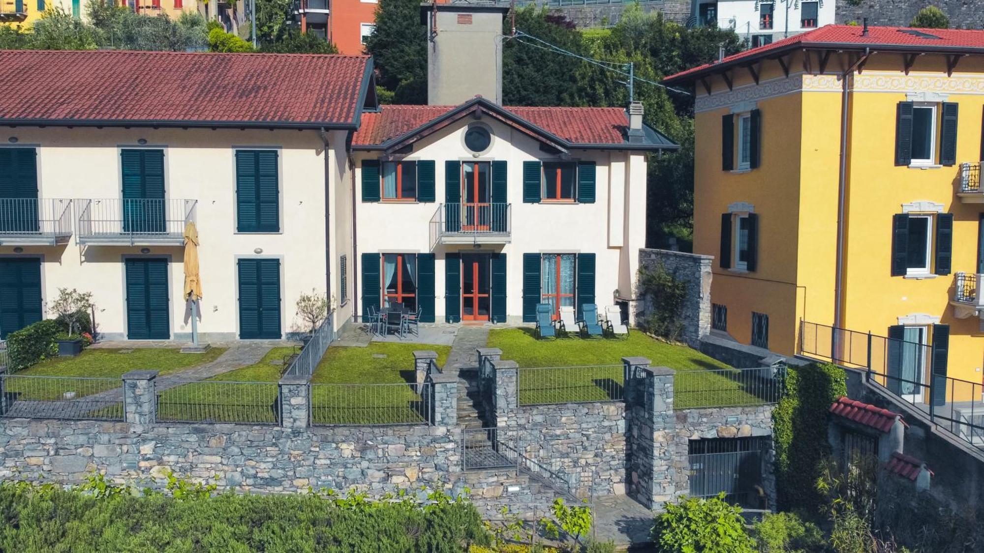 Villa Luminosa Laglio - Private Parking, Garden 外观 照片